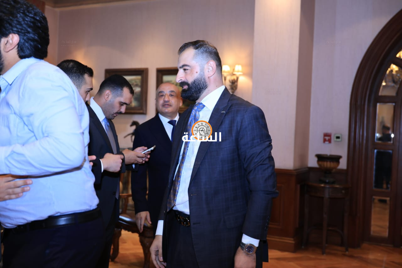 Madar Al-Saa Images 0.15428542678666934