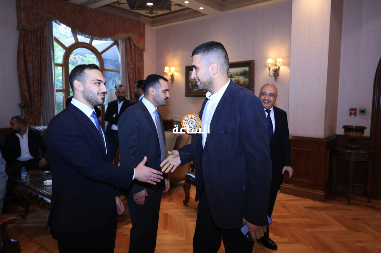 Madar Al-Saa Images 0.8257656805849217