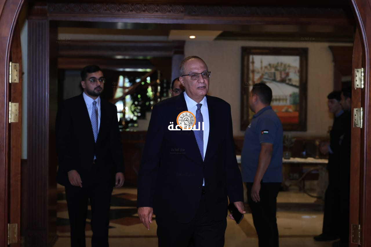 Madar Al-Saa Images 0.2192969789912127
