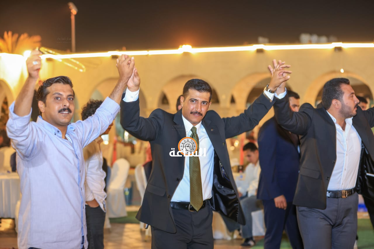 Madar Al-Saa Images 0.4995546638586842