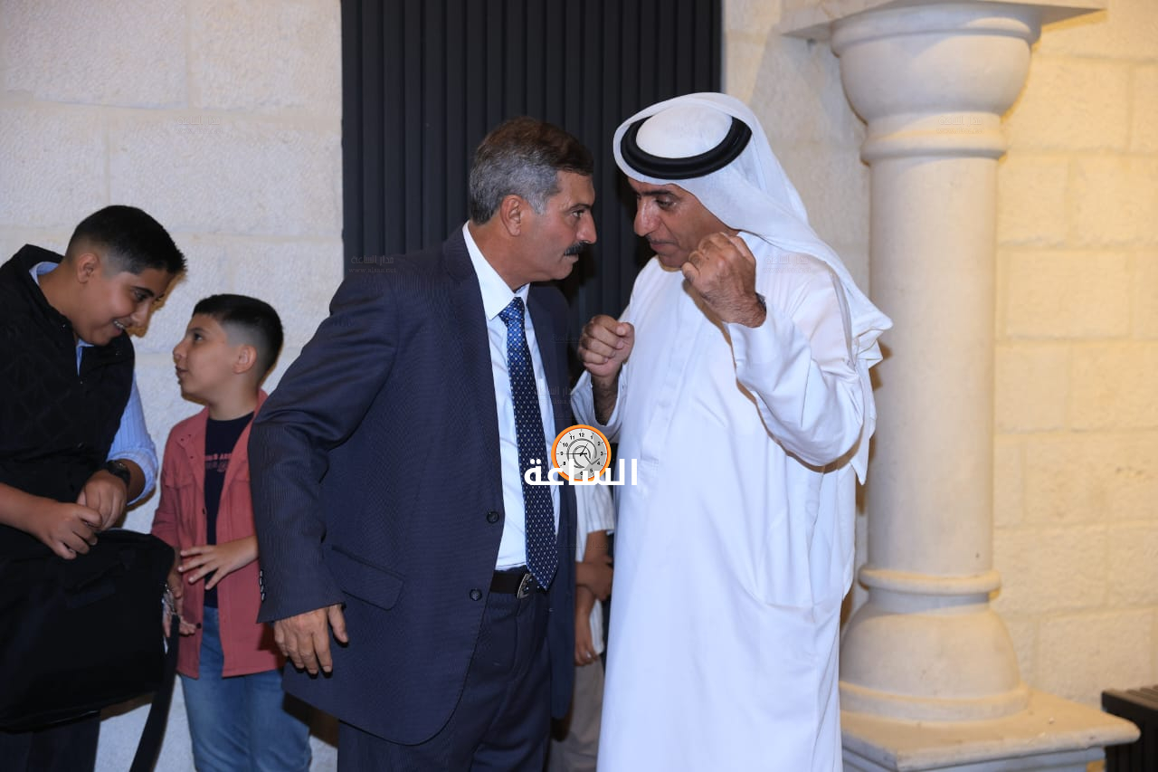Madar Al-Saa Images 0.3335886083305324