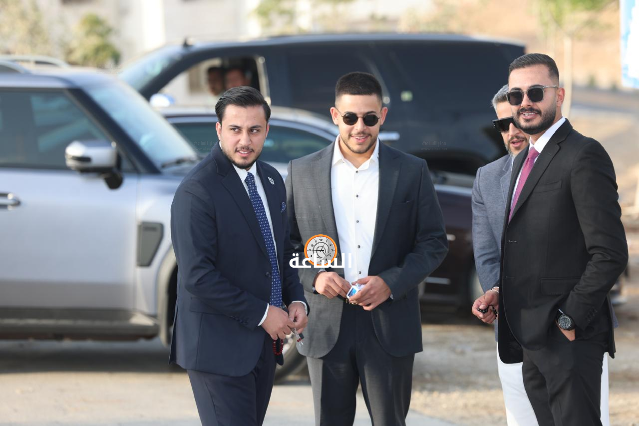 Madar Al-Saa Images 0.437611017824004