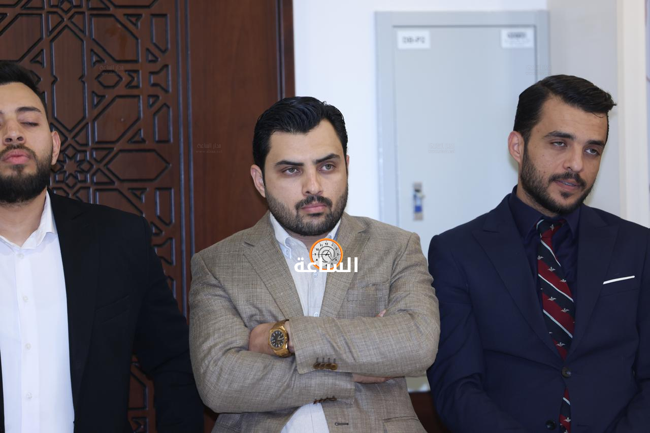 Madar Al-Saa Images 0.545382324041184