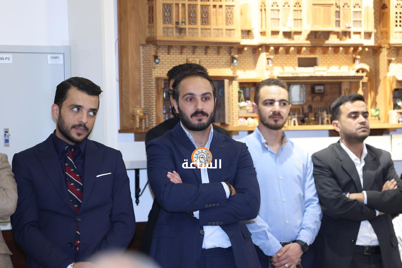 Madar Al-Saa Images 0.4434549268756297