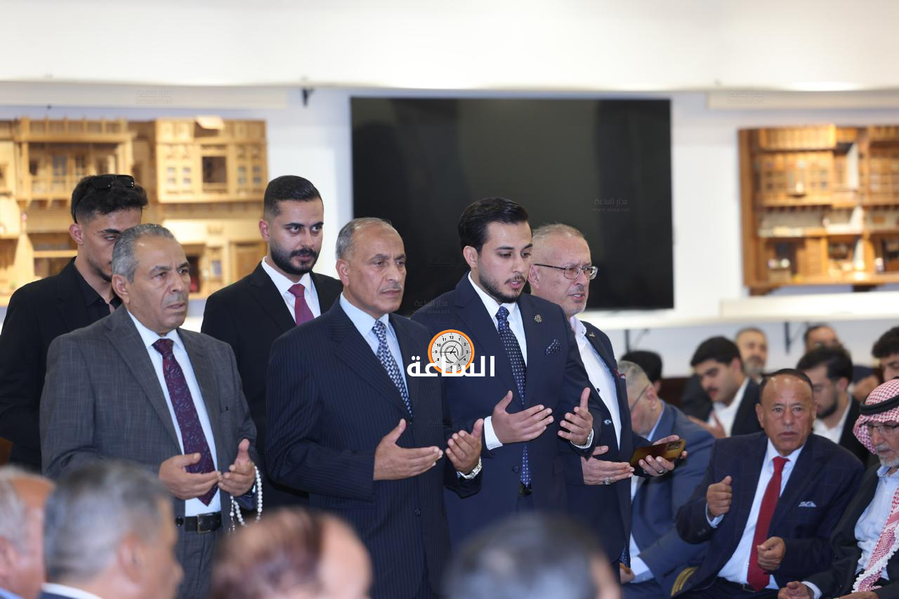 Madar Al-Saa Images 0.25793293159810404