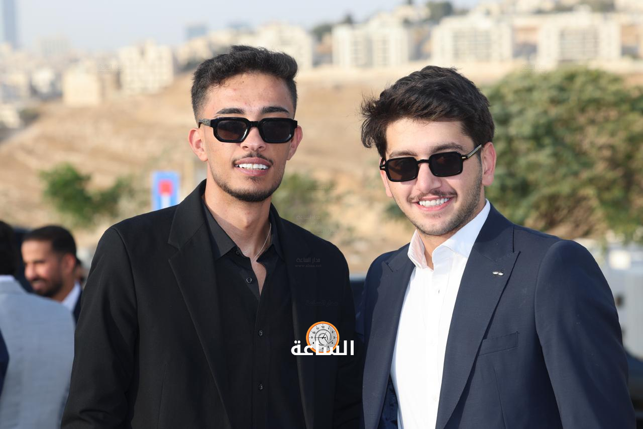 Madar Al-Saa Images 0.17783114221649354