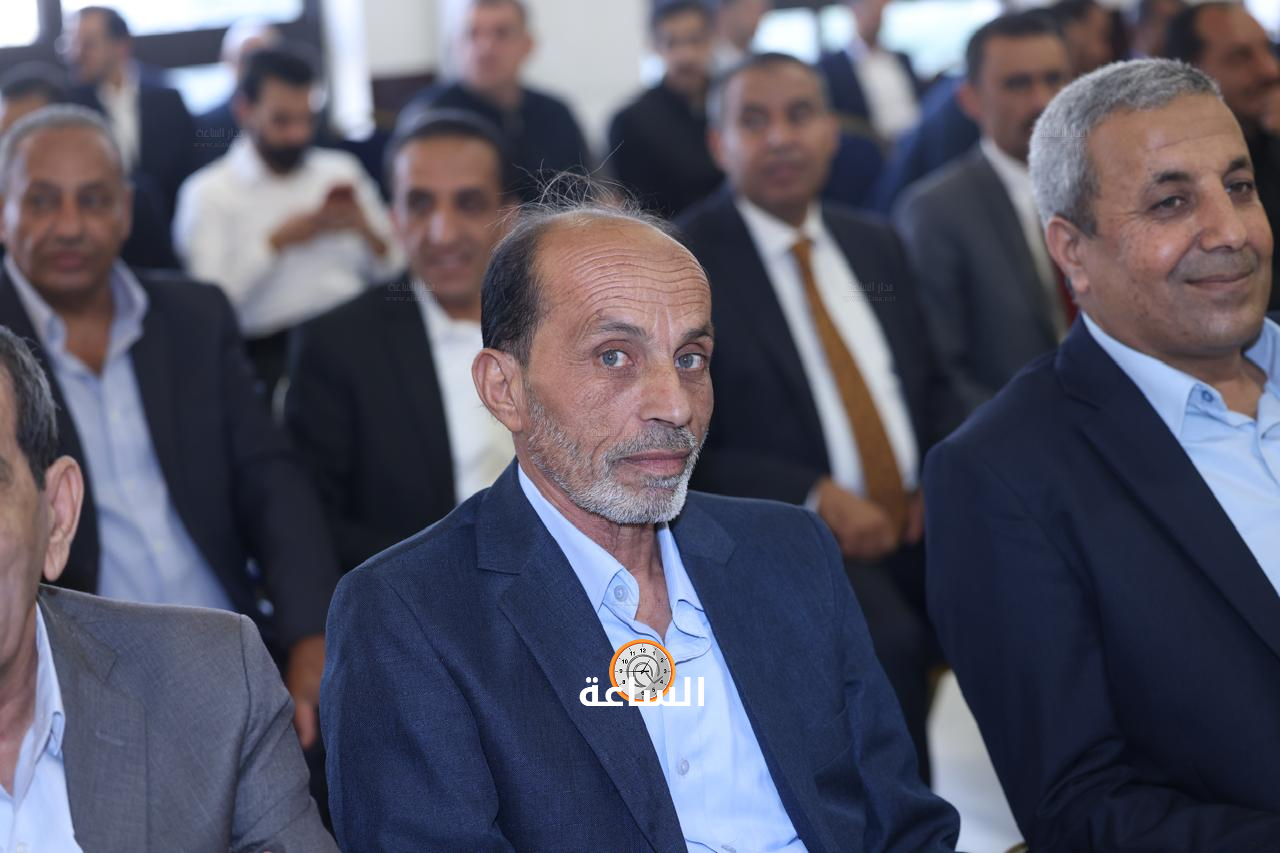 Madar Al-Saa Images 0.043552390395970475