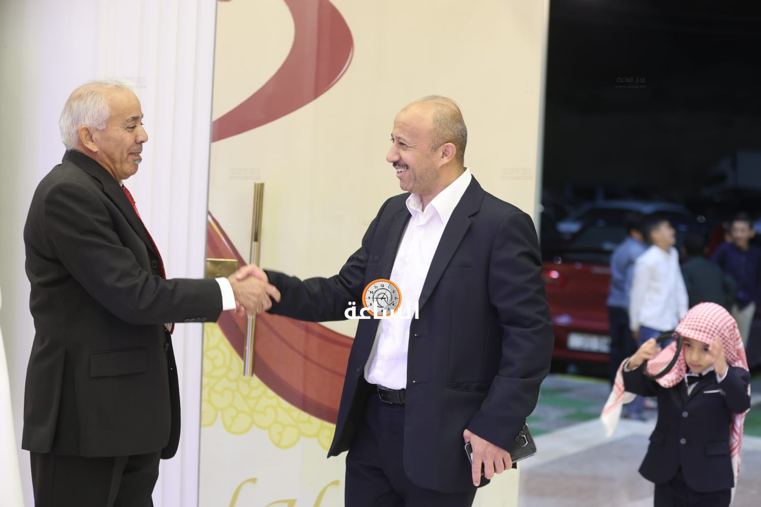 Madar Al-Saa Images 0.4742898986572409