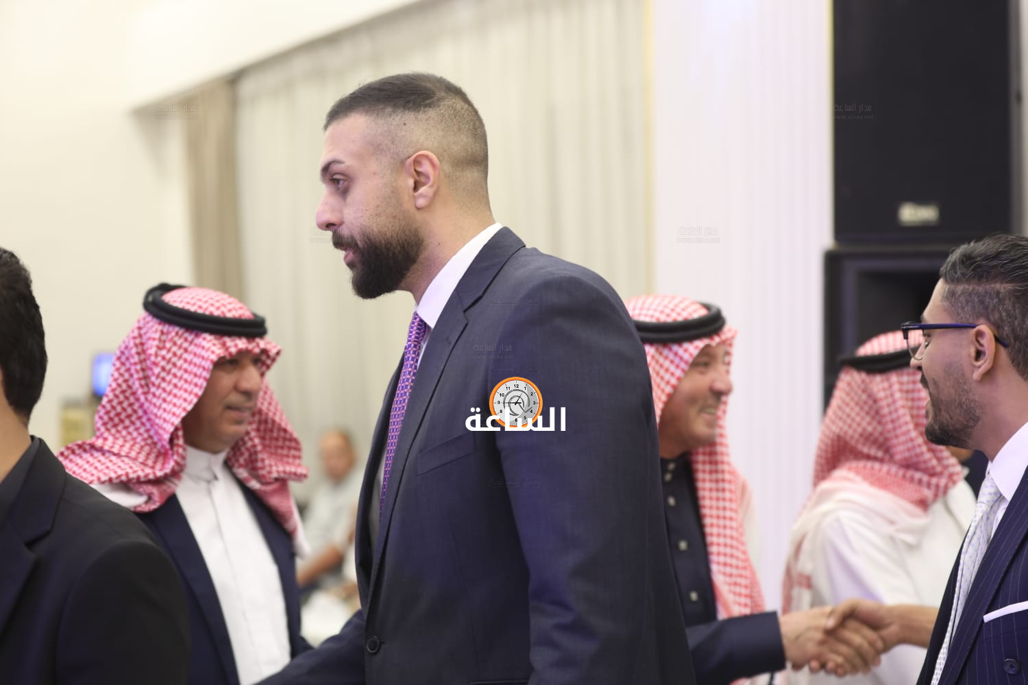 Madar Al-Saa Images 0.21850407221859636