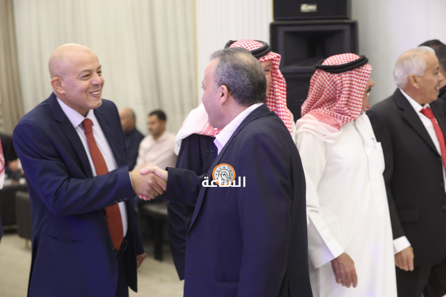 Madar Al-Saa Images 0.6817039778276318