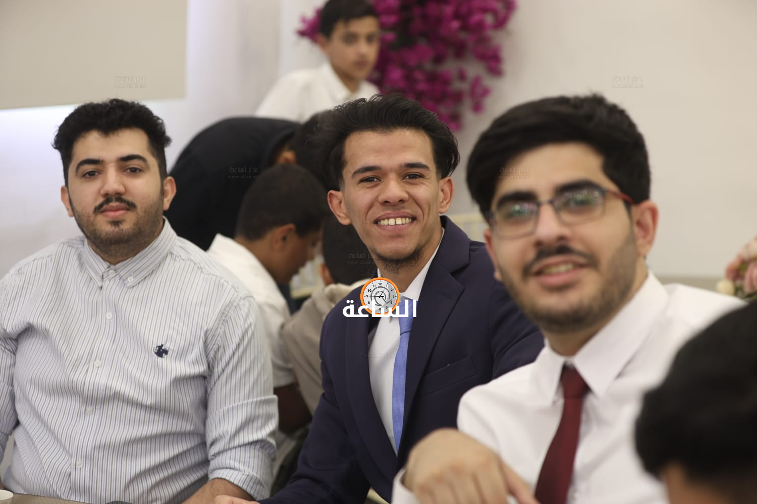 Madar Al-Saa Images 0.15042924476714126