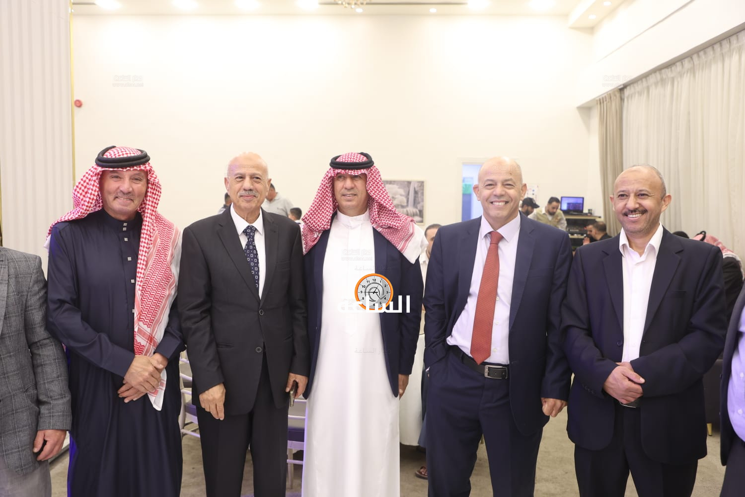 Madar Al-Saa Images 0.8588694066862863