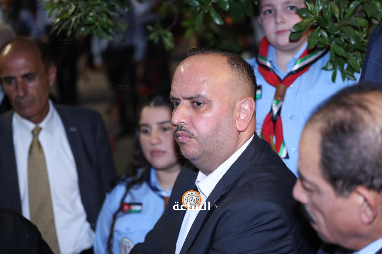Madar Al-Saa Images 0.585803549192111