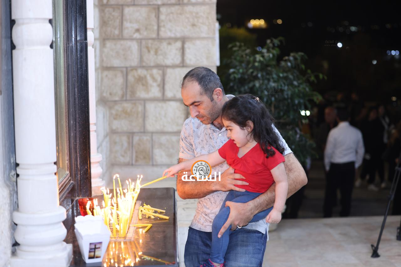 Madar Al-Saa Images 0.0953215638014141