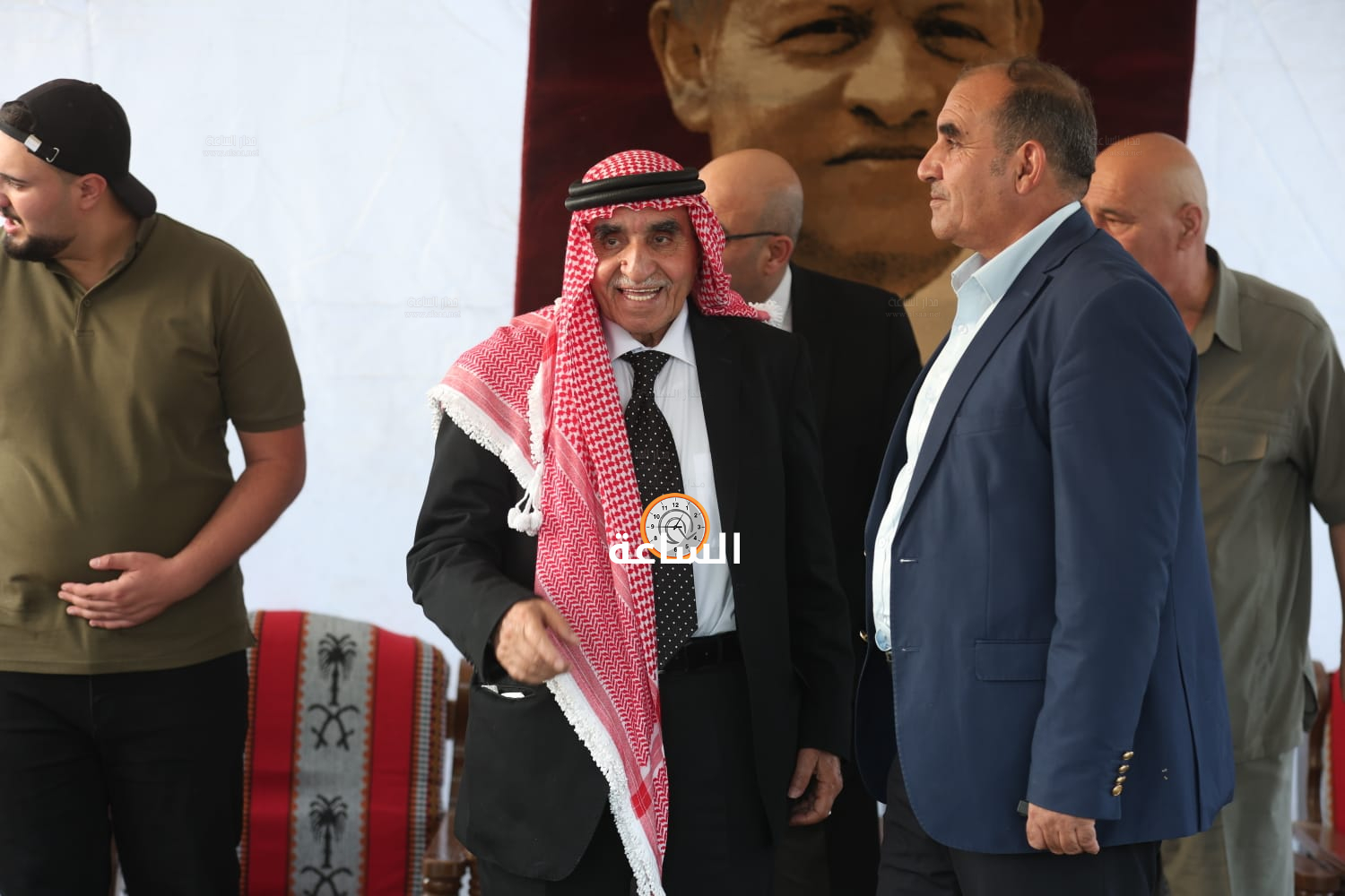 Madar Al-Saa Images 0.4396593435398841