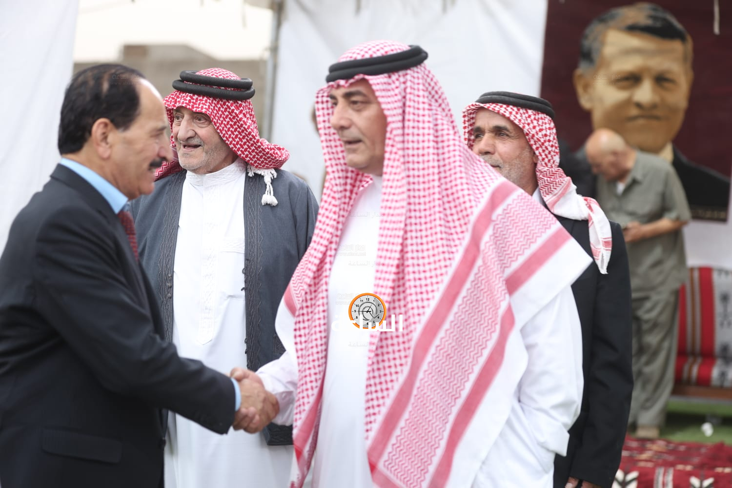 Madar Al-Saa Images 0.5851022467156654
