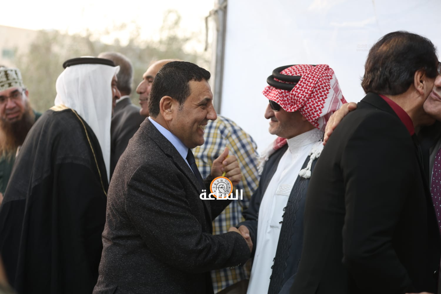 Madar Al-Saa Images 0.997031348282657