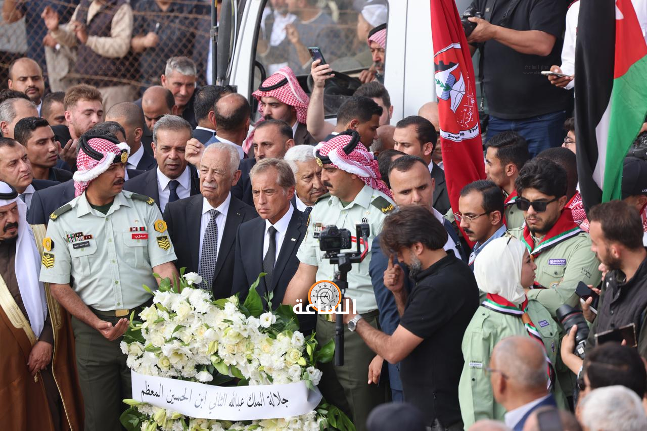Madar Al-Saa Images 0.7414783075599696