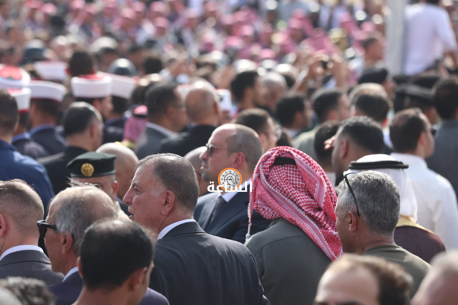 Madar Al-Saa Images 0.23237087299022008