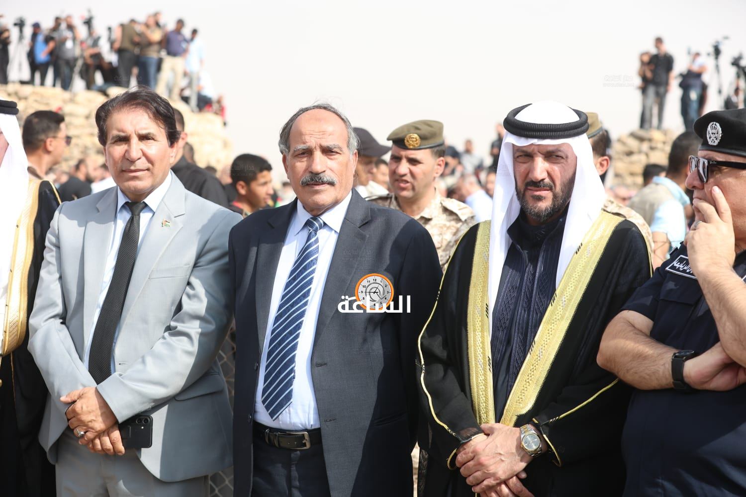 Madar Al-Saa Images 0.2071262489291238