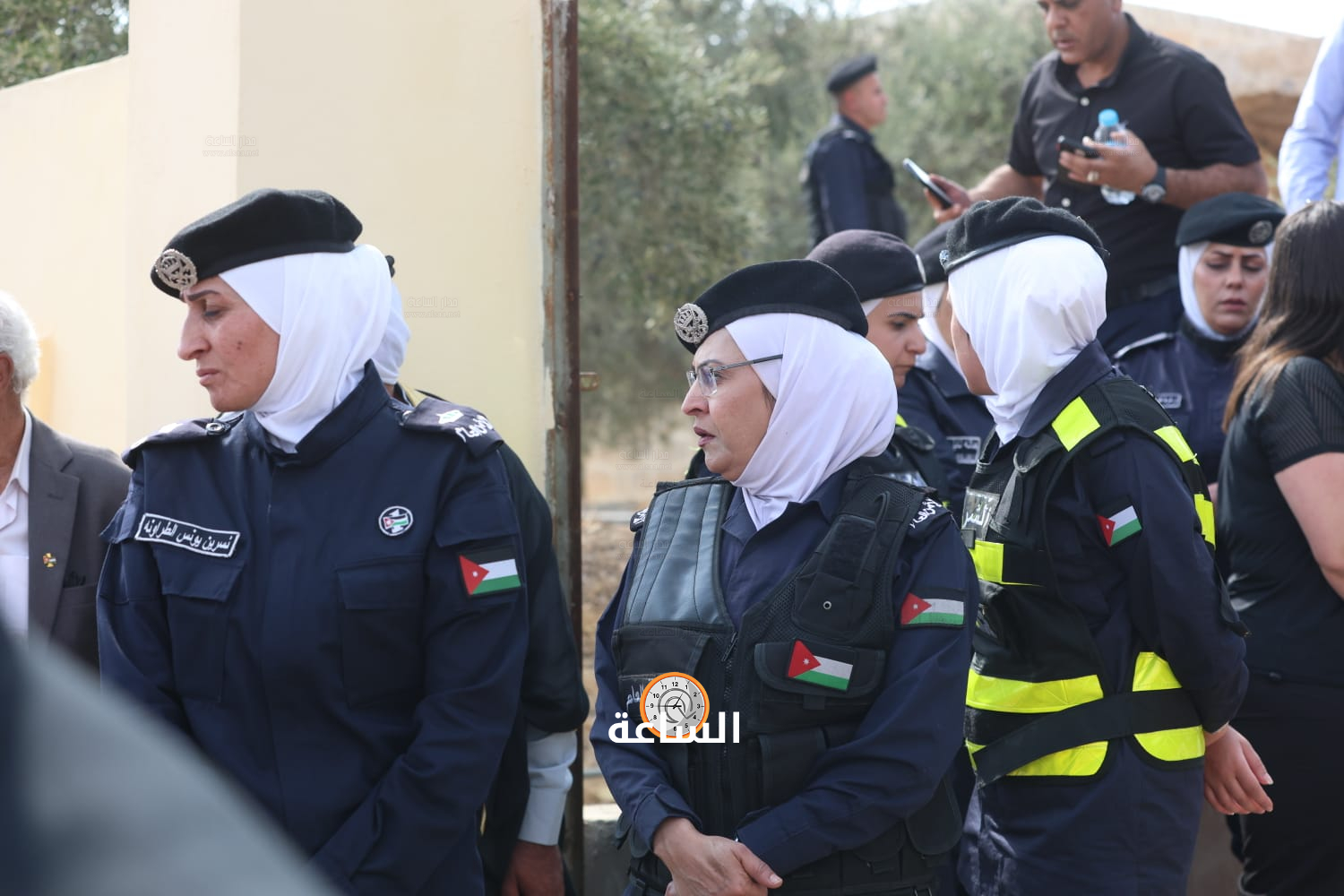 Madar Al-Saa Images 0.8689438094280787