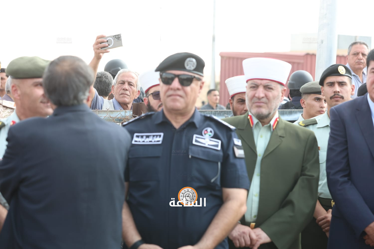 Madar Al-Saa Images 0.3394992377184479