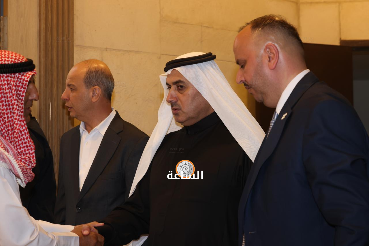 Madar Al-Saa Images 0.17204056448468508