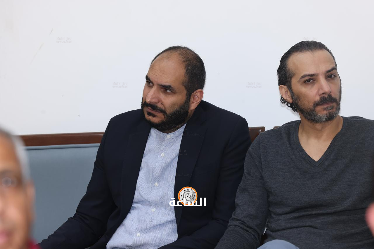 Madar Al-Saa Images 0.10082079680155542