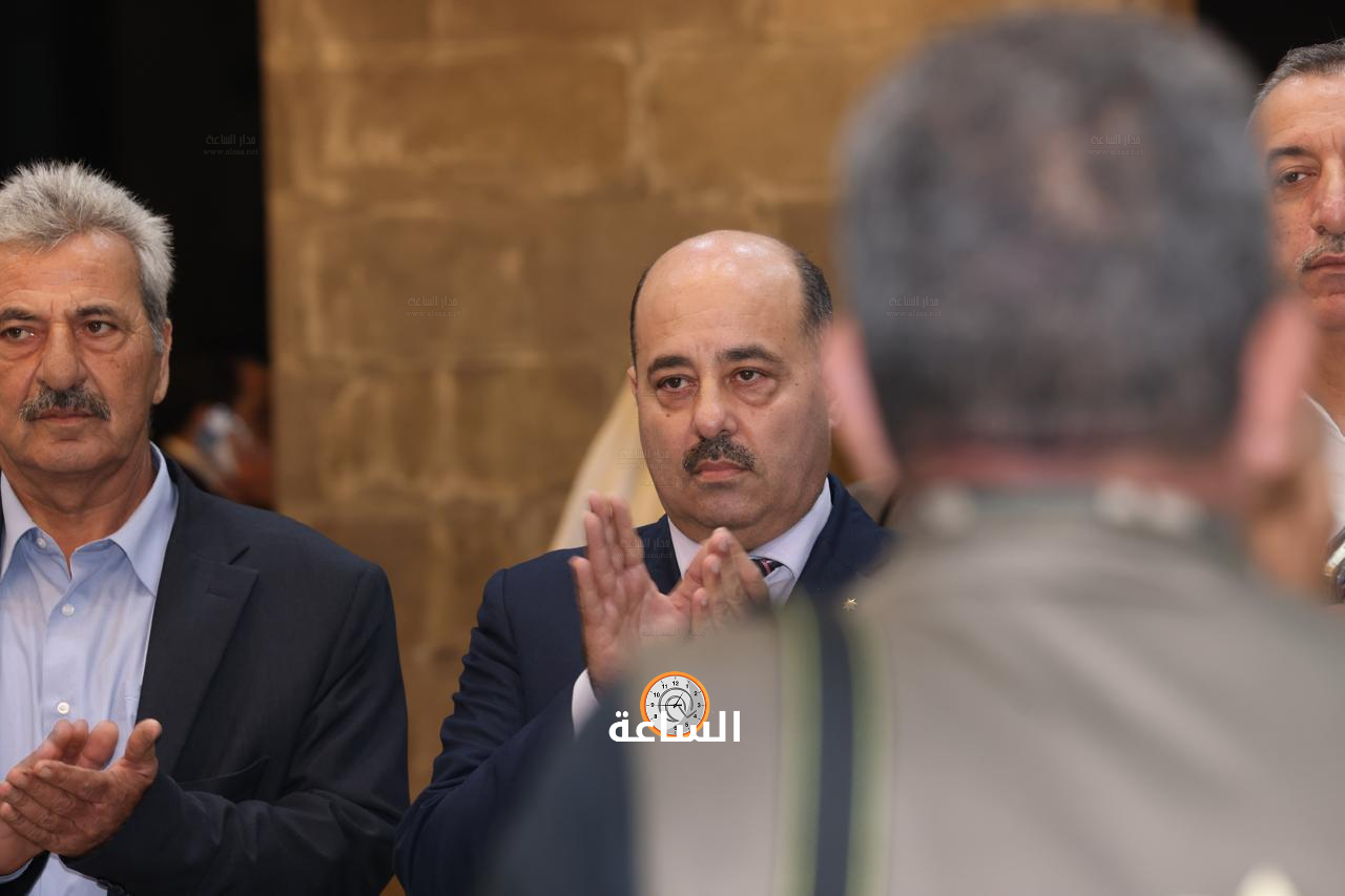 Madar Al-Saa Images 0.7402405945586158