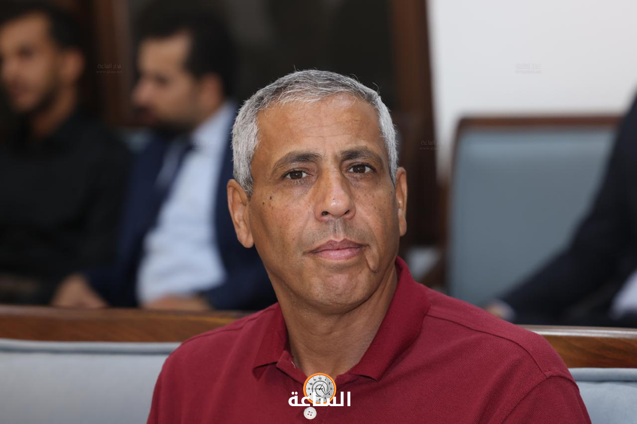 Madar Al-Saa Images 0.6571548717907001