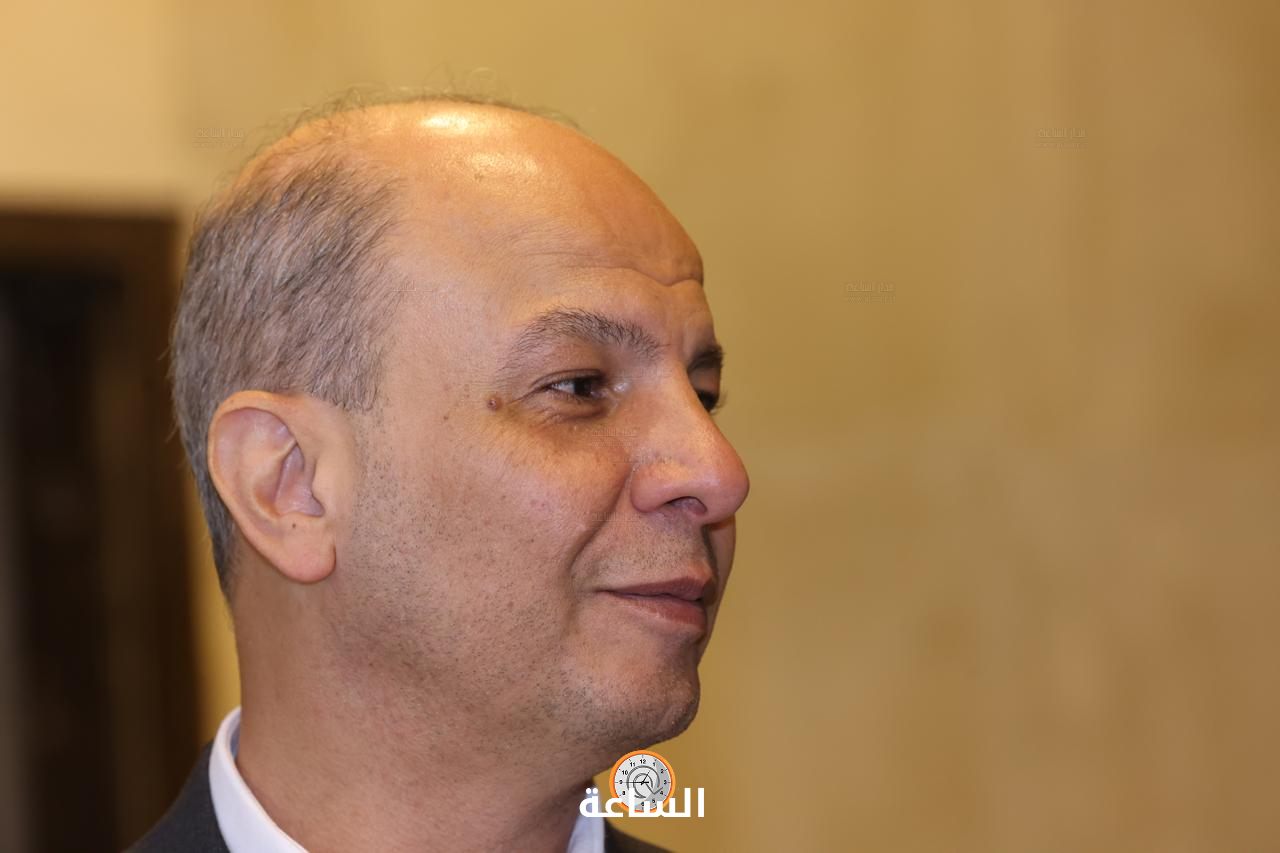 Madar Al-Saa Images 0.18243550800776742