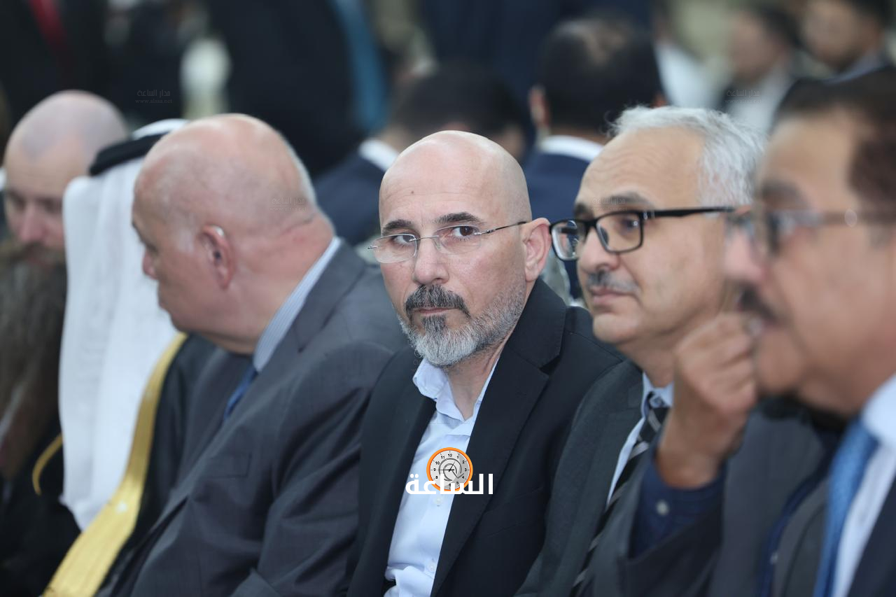 Madar Al-Saa Images 0.16247929454401788