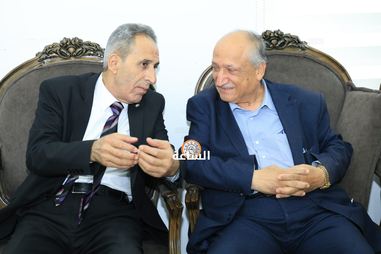 Madar Al-Saa Images 0.13272863018747272
