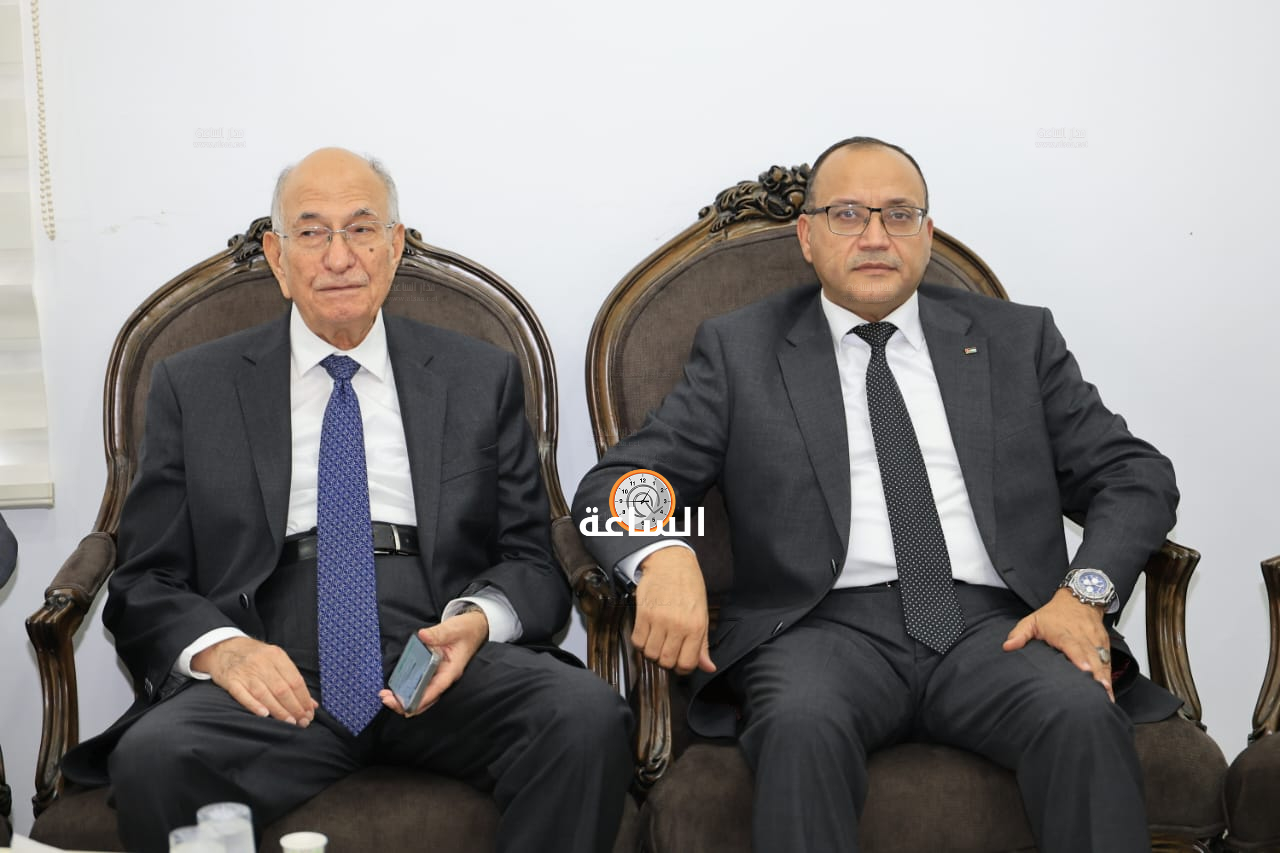 Madar Al-Saa Images 0.3315575736499038