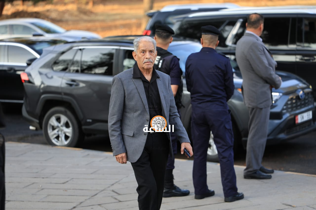 Madar Al-Saa Images 0.7559640838667229