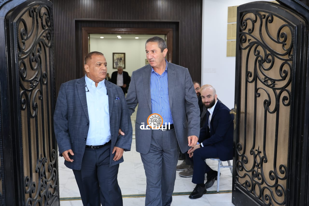 Madar Al-Saa Images 0.17773078164569445