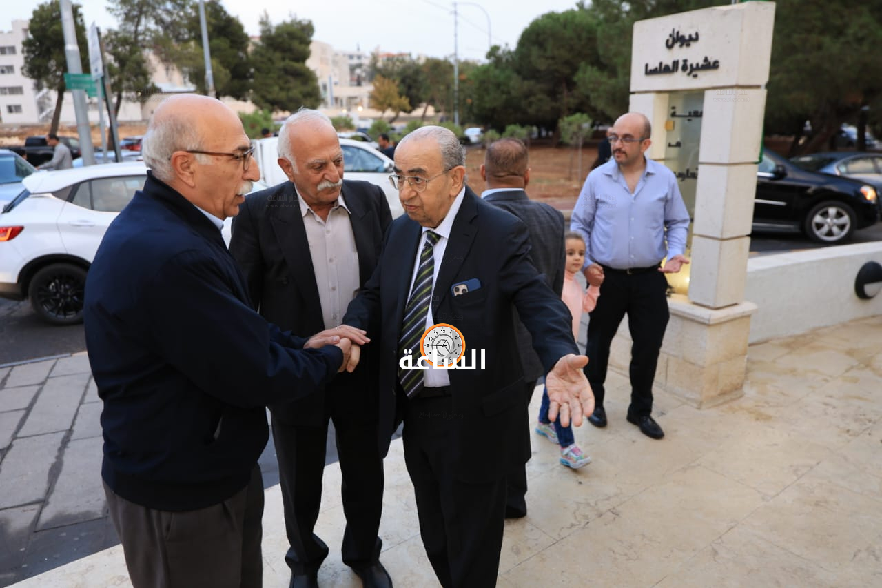 Madar Al-Saa Images 0.7209034376178973