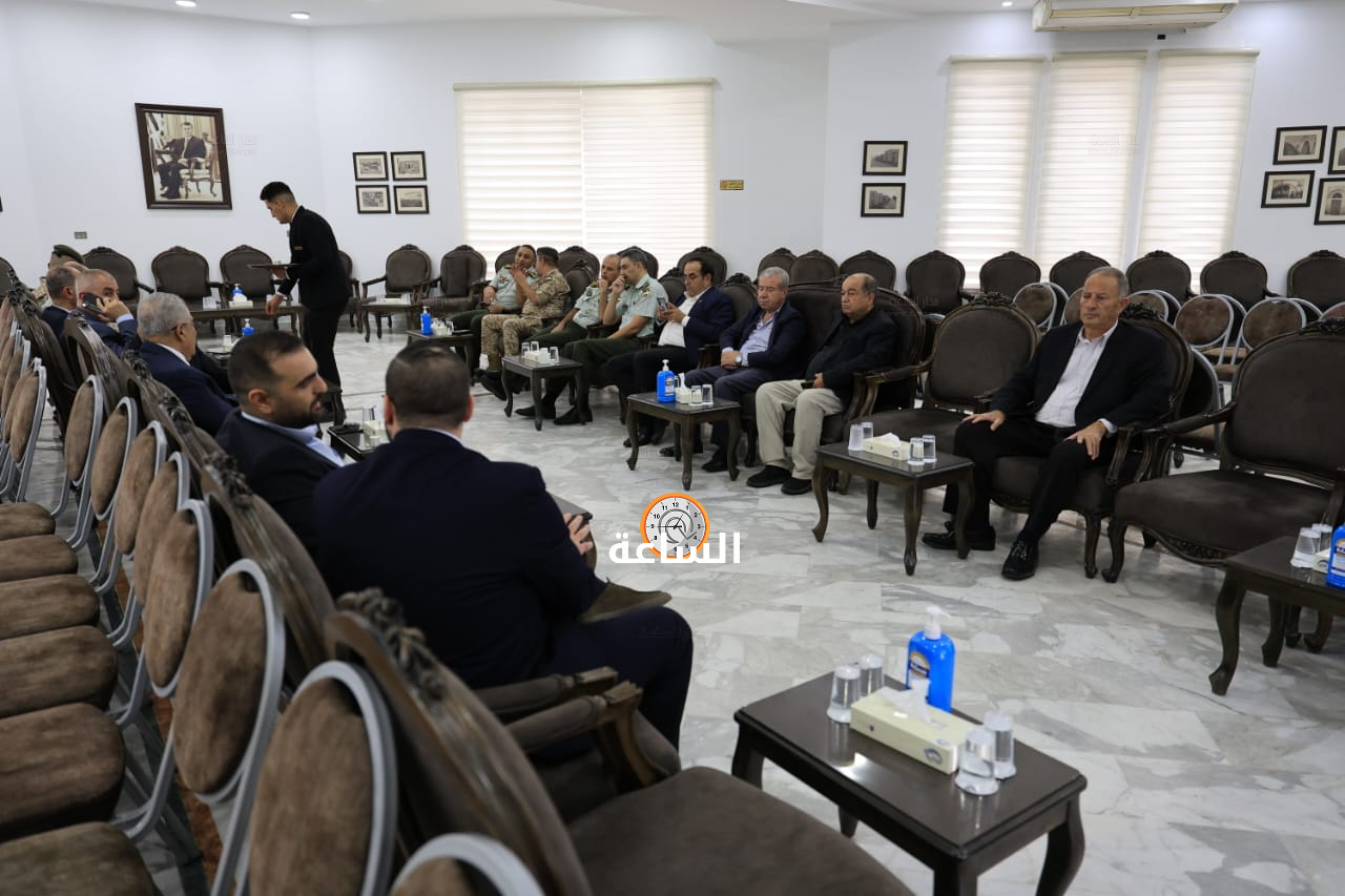 Madar Al-Saa Images 0.9892788666380417