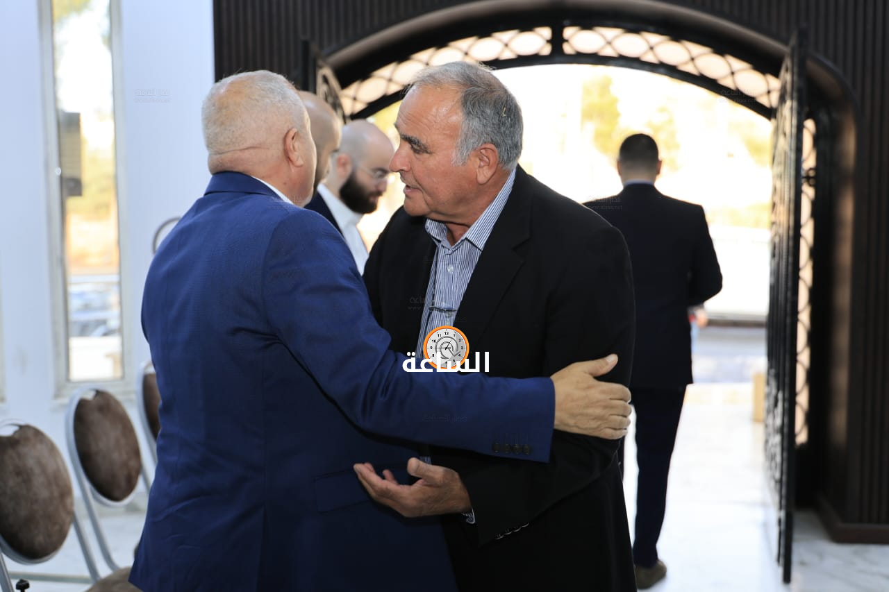 Madar Al-Saa Images 0.7192896630270678