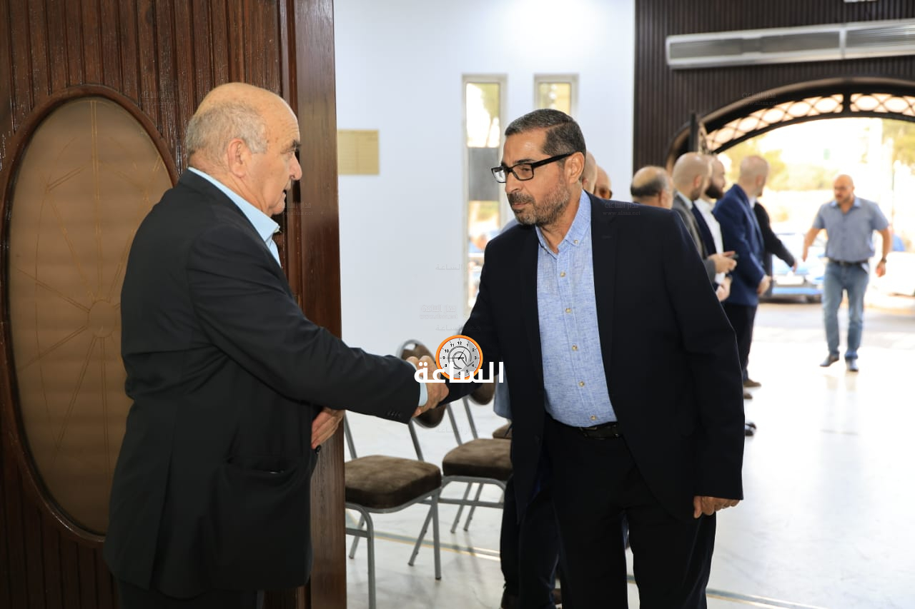 Madar Al-Saa Images 0.2451463604827071