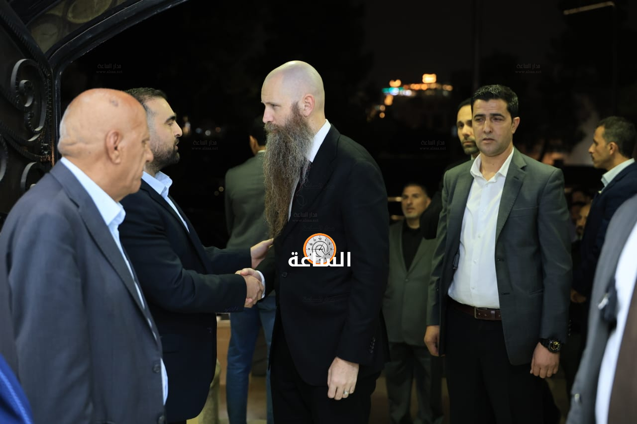Madar Al-Saa Images 0.011731438767527247