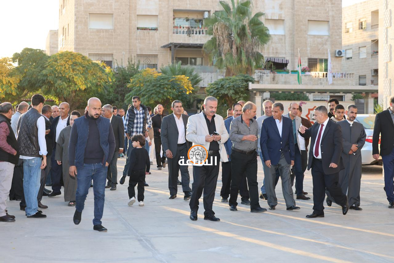 Madar Al-Saa Images 0.9024404879619632