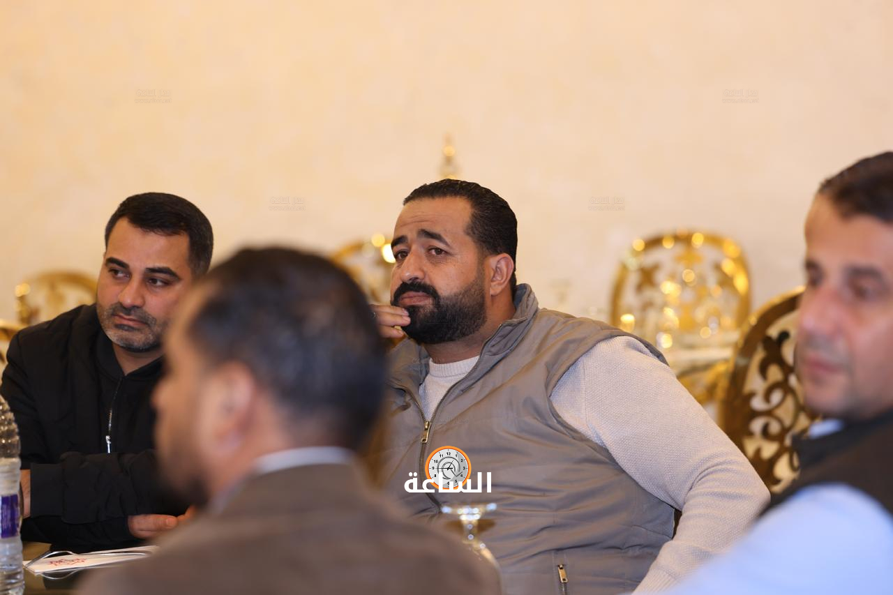 Madar Al-Saa Images 0.11274603688437579