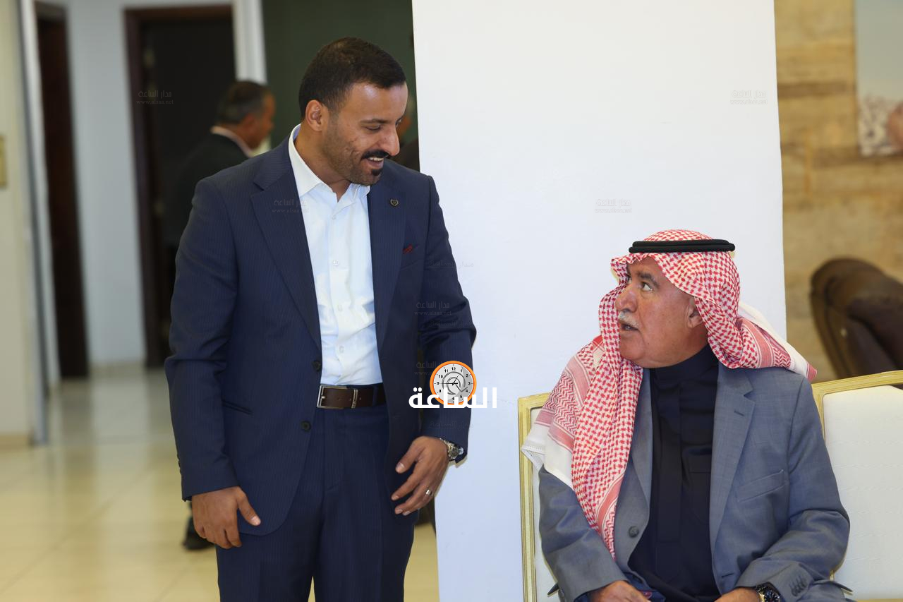 Madar Al-Saa Images 0.5222435382006362