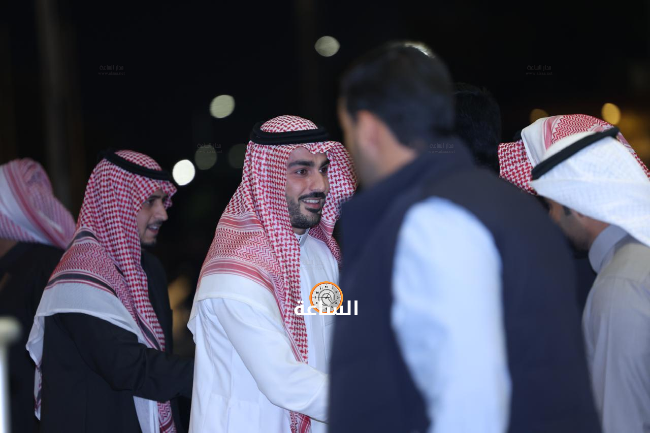 Madar Al-Saa Images 0.3949986343765446