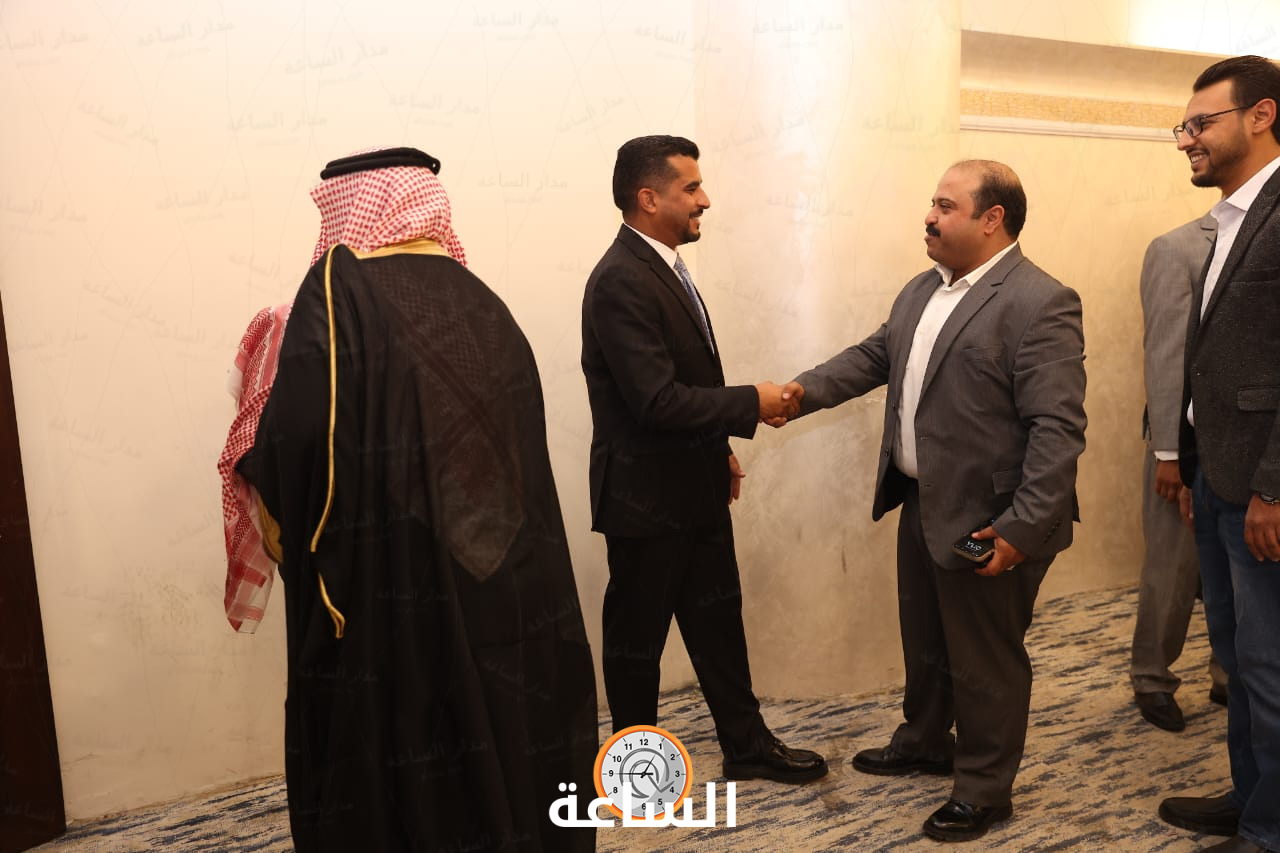 Madar Al-Saa Images 0.07447801794082631