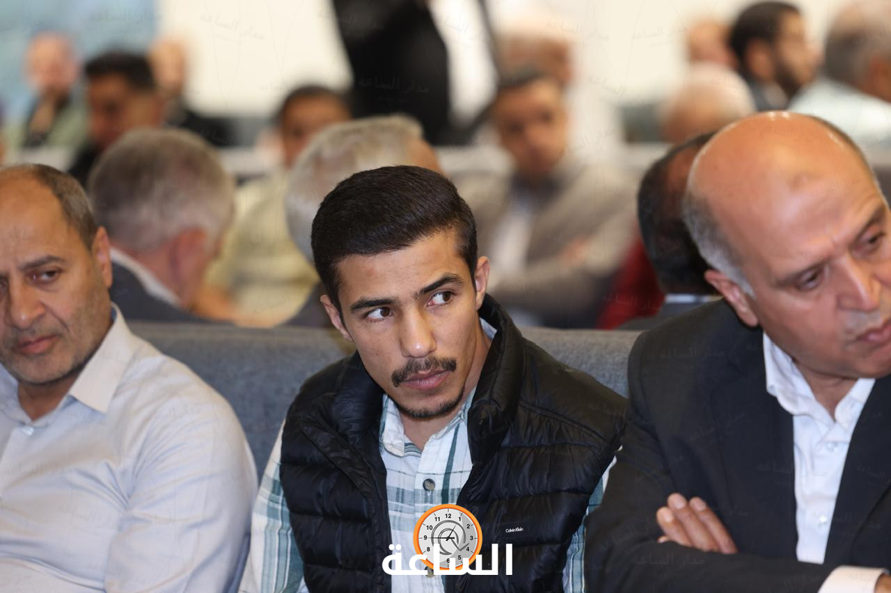 Madar Al-Saa Images 0.3509586145617103