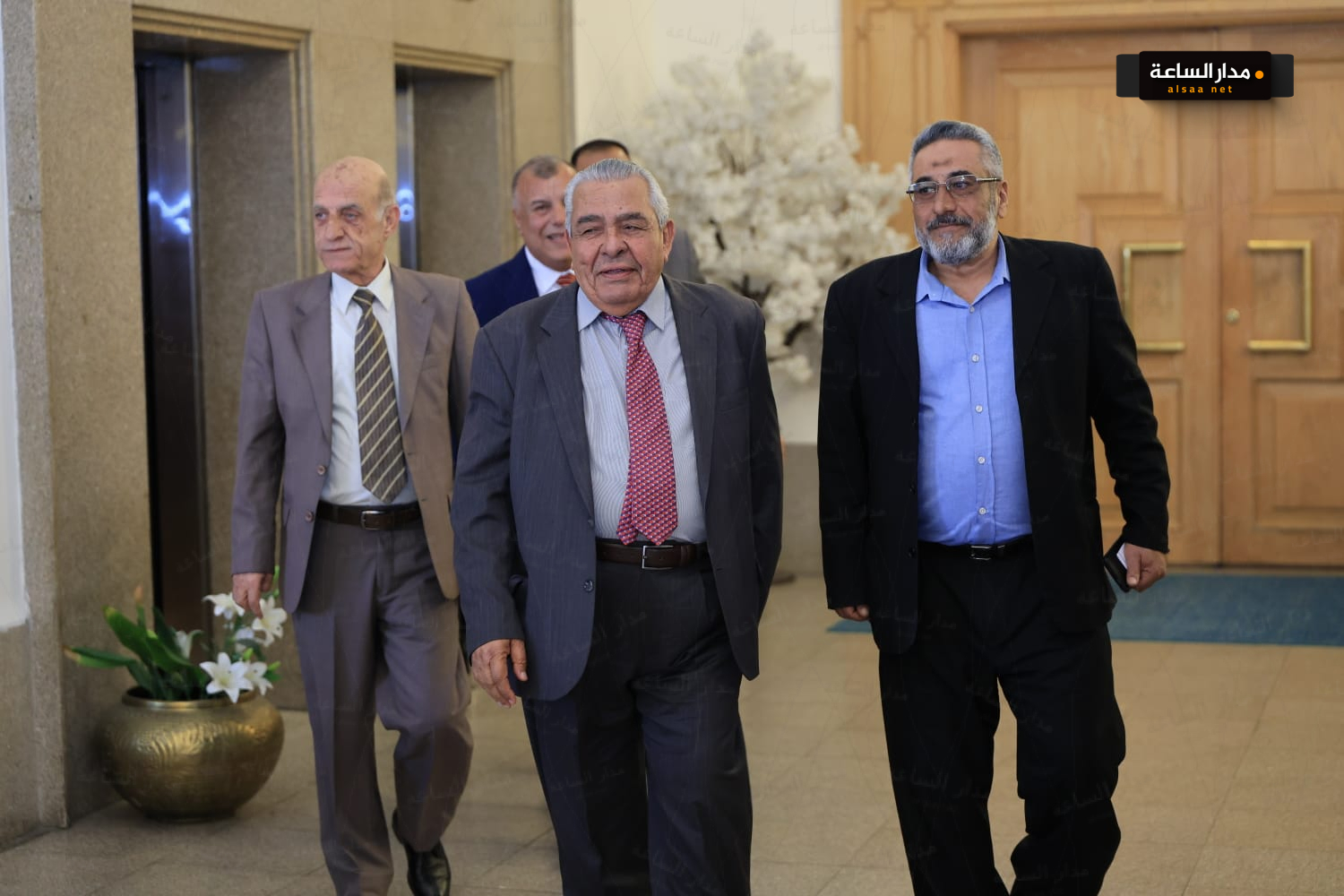 Madar Al-Saa Images 0.7449789710124398