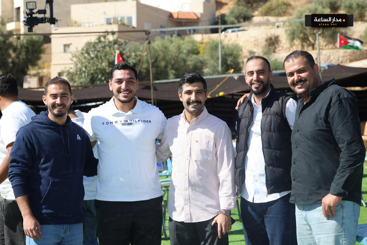 Madar Al-Saa Images 0.8553332832136232