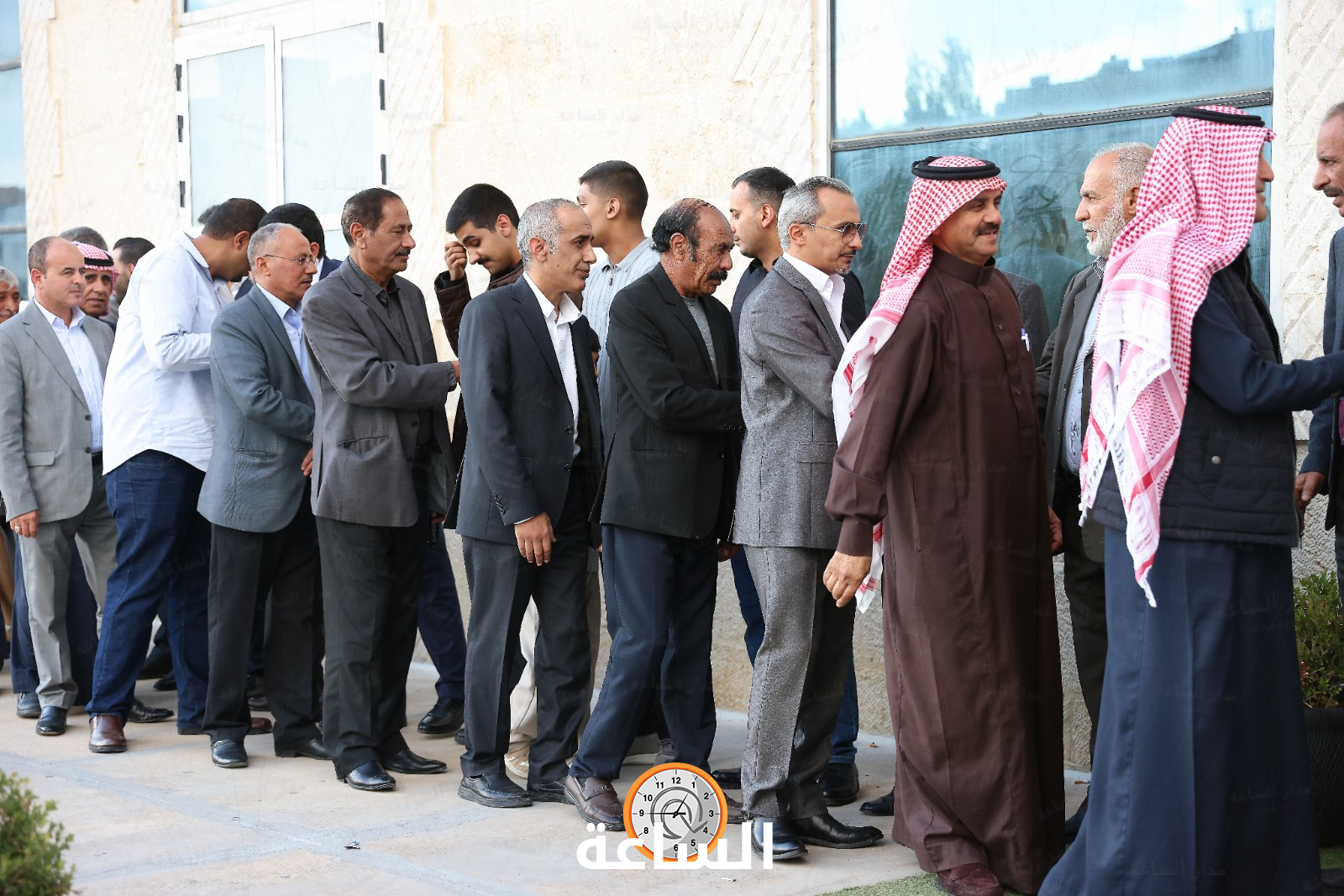 Madar Al-Saa Images 0.9798509938126393